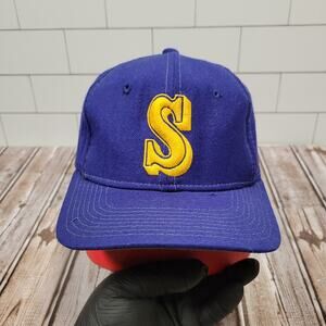 Vintage Seattle Mariners Fitted Hat Size 7 MLB Baseball Made USA Cap